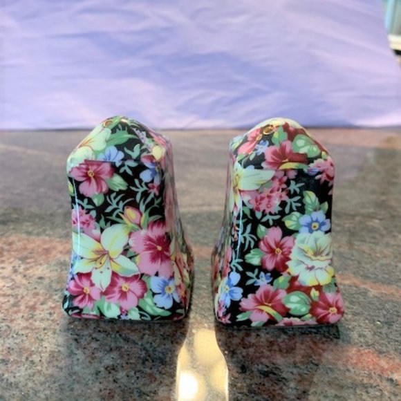 Royal Cotswolds Salt and Pepper Shakers, Goldinger China 15914 - Picture 4 of 8